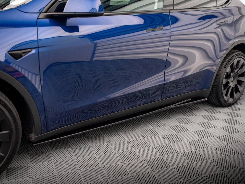 Maxton Design Side Skirts Diffusers V.1 Tesla Model Y