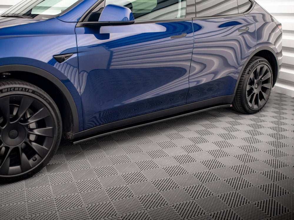 Maxton Design Side Skirts Diffusers V.2 Tesla Model Y
