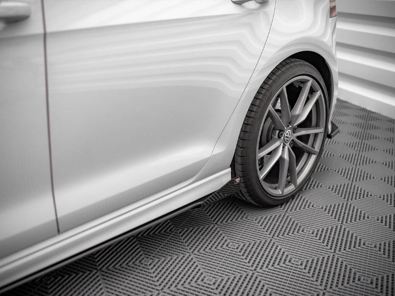 Maxton Design Side Flaps VW Golf R Mk7