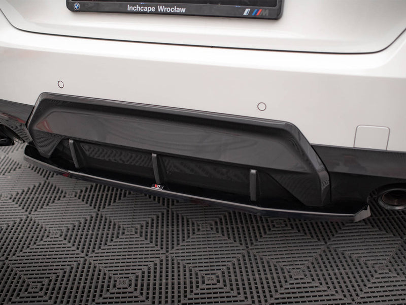 Maxton Design Central Rear Splitter BMW 2 Coupe M-Pack G42