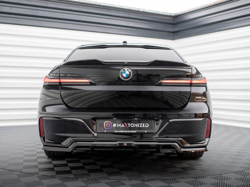 Maxton Design Central Rear Splitter (Vertical Bars) BMW 7 M-Pack G70