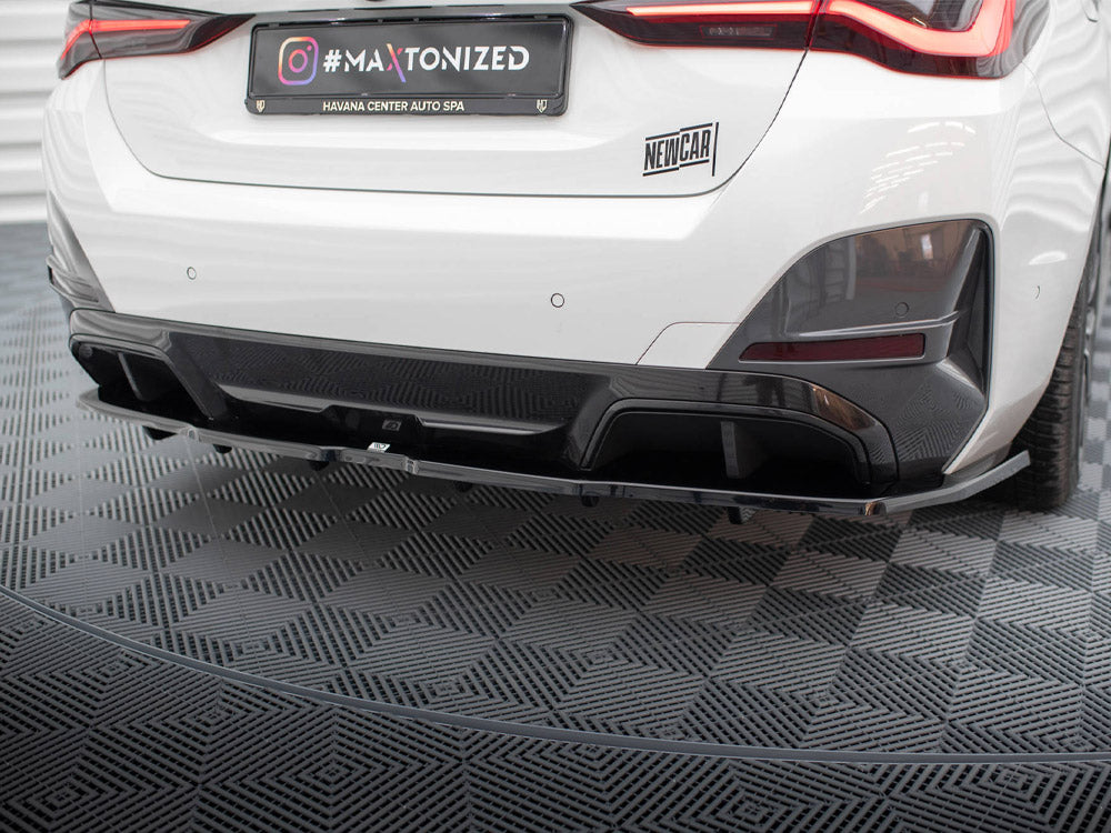 Maxton Design Central Rear Splitter (Vertical Bars) V.1 BMW i4 M-Pack G26