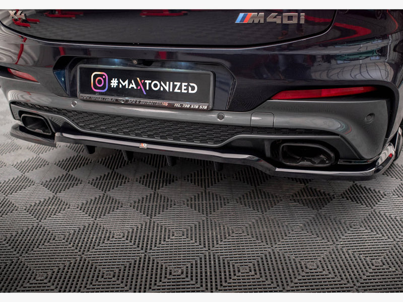 Maxton Design Central Rear Splitter (Vertical Bars) V.2 BMW X4 M40i G02
