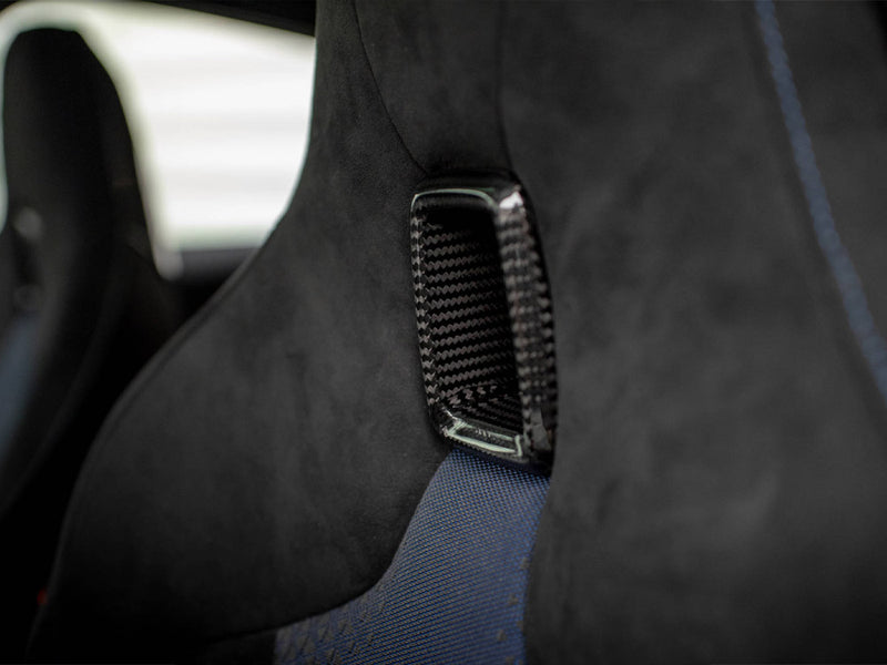 Maxton Design Carbon Fiber Headrests BMW 1 F40 M135i