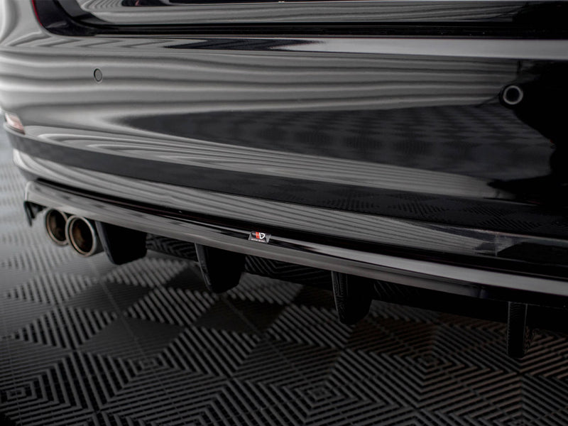 Maxton Design Central Rear Splitter (Vertical Bars) BMW 4 Gran Coupe F36