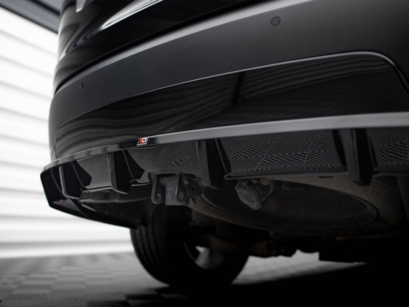 Maxton Design Rear Splitter (Vertical Bars) Land Rover Discovery HSE Mk5