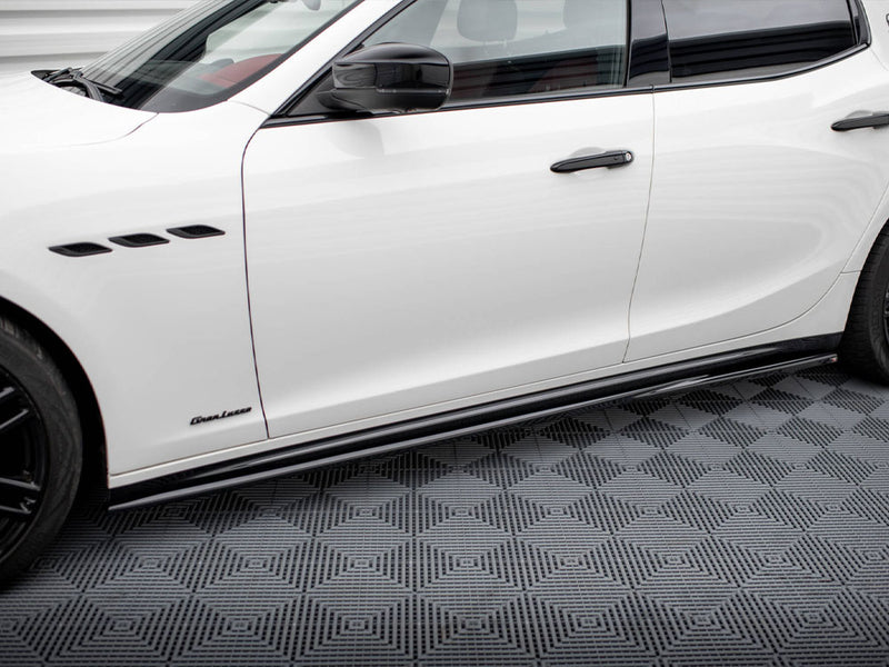 Maxton Design Side Skirts Diffusers Maserati Ghibli Mk3 Facelift