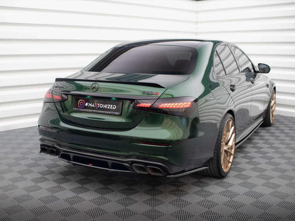Maxton Design Central Rear Splitter (Vertical Bars) Mercedes-AMG E63 W213 Facelift