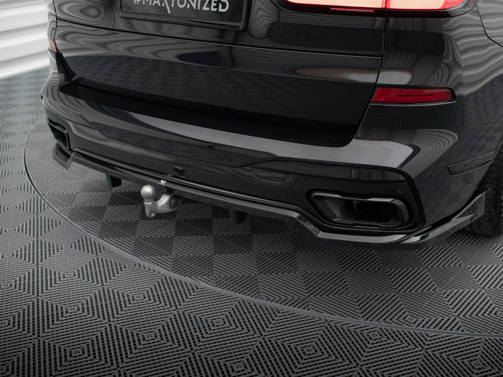 Maxton Design Rear Splitter (Vertical Bars) BMW X7 M-Pack G07 Facelift
