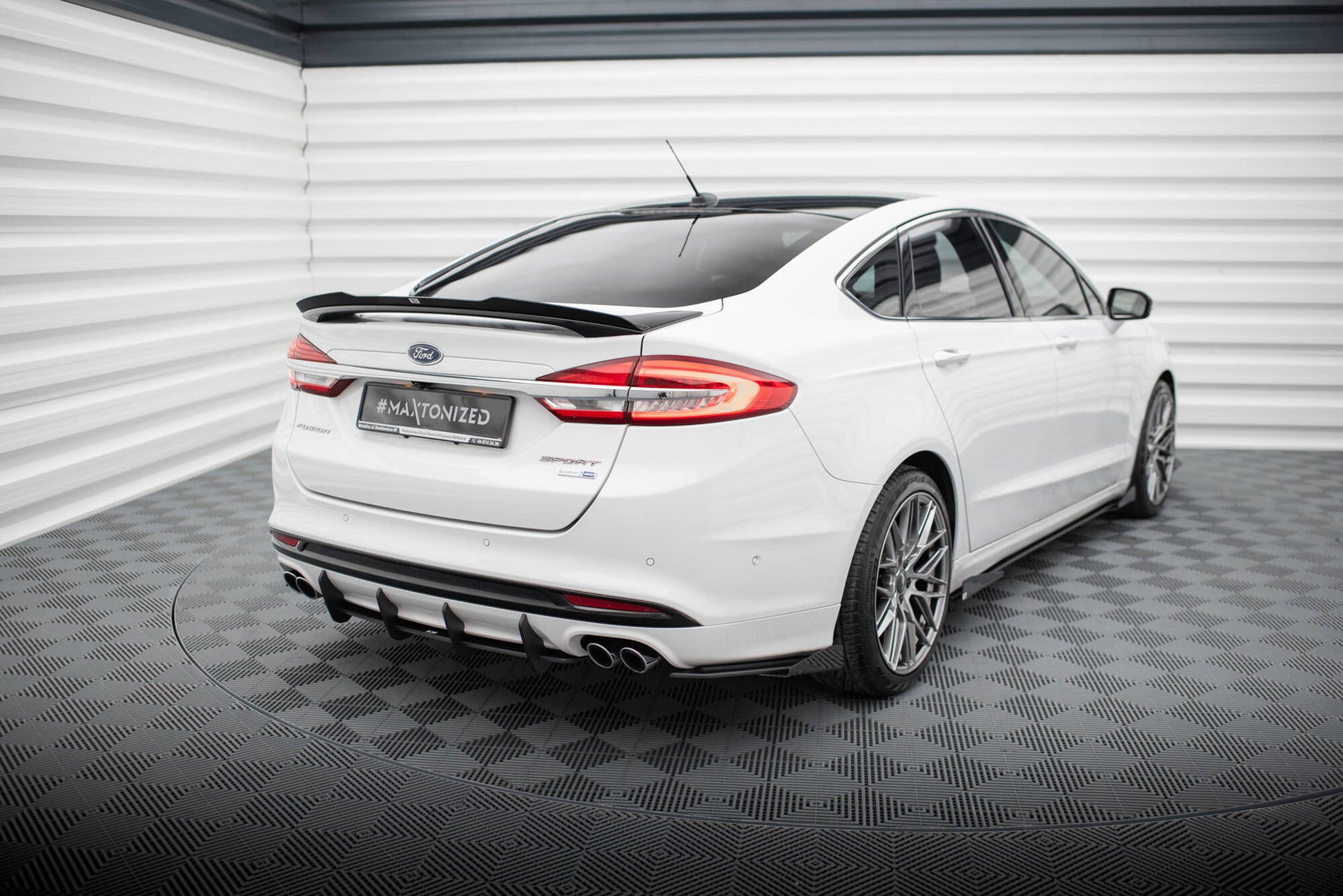 Maxton Design Street Pro Rear Side Splitters + Flaps Ford Mondeo Sport Mk5 Facelift / Fusion Sport Mk2 Facelift