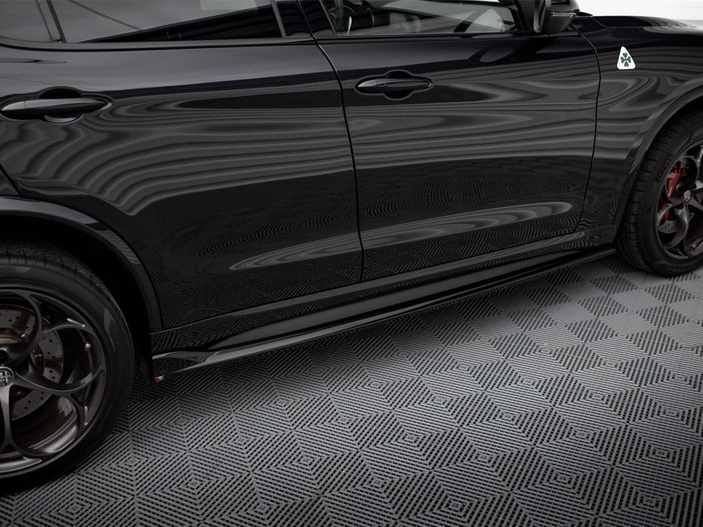 Maxton Design Side Skirts Diffusers Alfa Romeo Stelvio Quadrifoglio Mk1