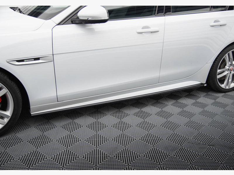 Maxton Design Side Skirts Diffusers Jaguar XE R-Sport X760