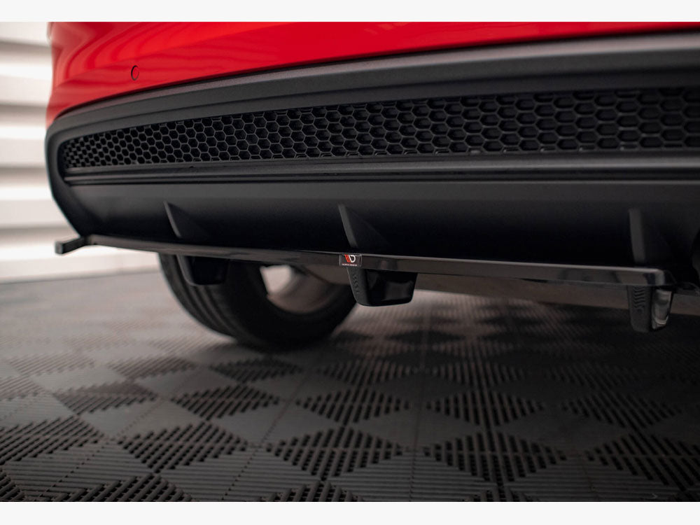 Maxton Design Central Rear Splitter (Vertical Bars) Fiat 500X Sport Mk1 Facelift