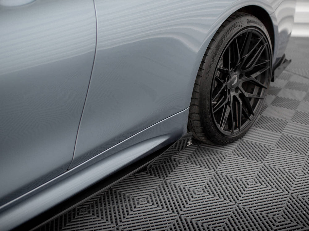 Maxton Design Street PRO Side Skirts Diffusers + Flaps BMW 4 Coupe / Gran Coupe / Cabrio M-Pack F32 / F36 / F33