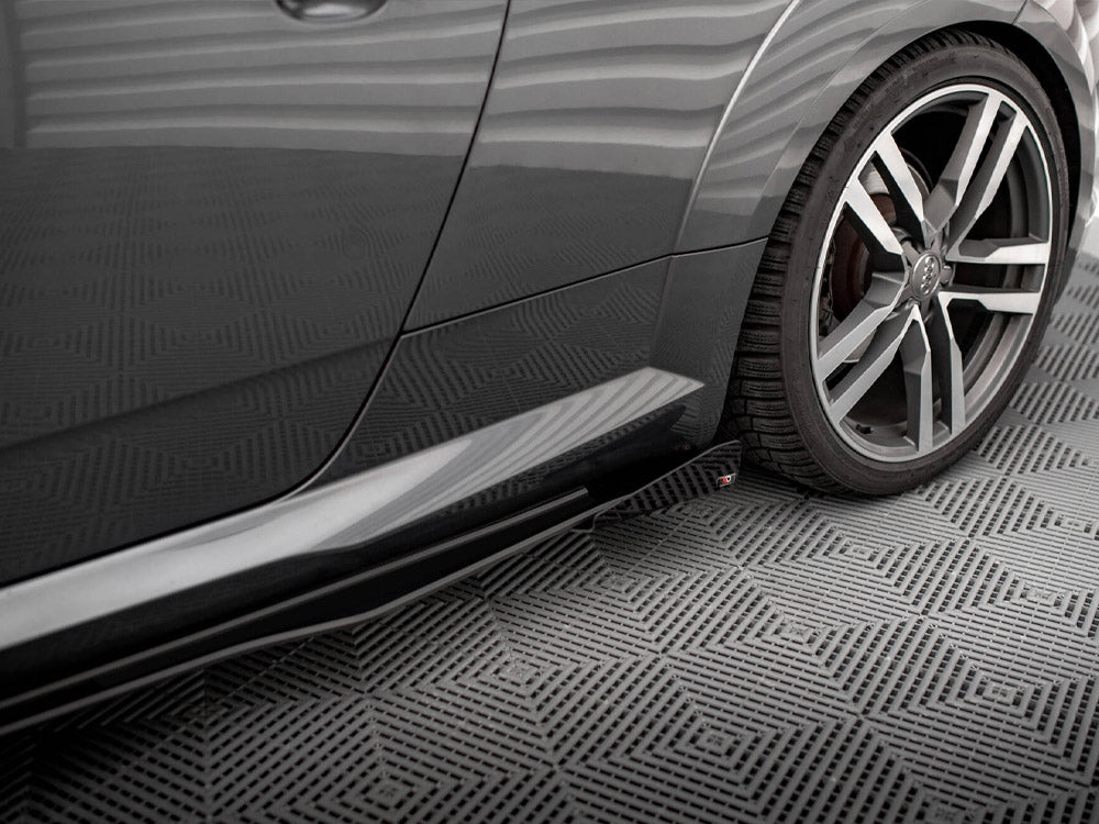 Maxton Design Street PRO Side Skirts Diffusers + Flaps Audi TT S / S-Line 8S