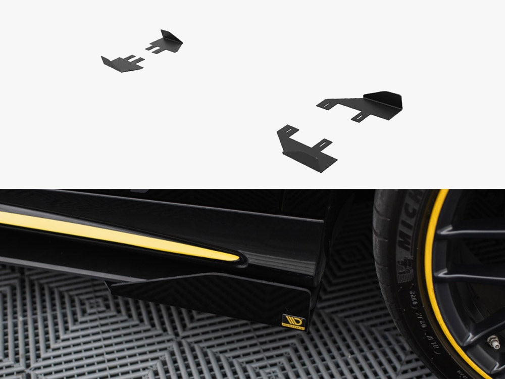 Maxton Design Side Flaps Mercedes-AMG CLA 45 C117 Facelift