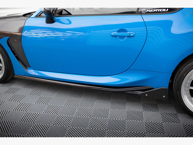 Maxton Design Side Skirts Diffusers V.1 + Flaps Toyota GR86 Mk1