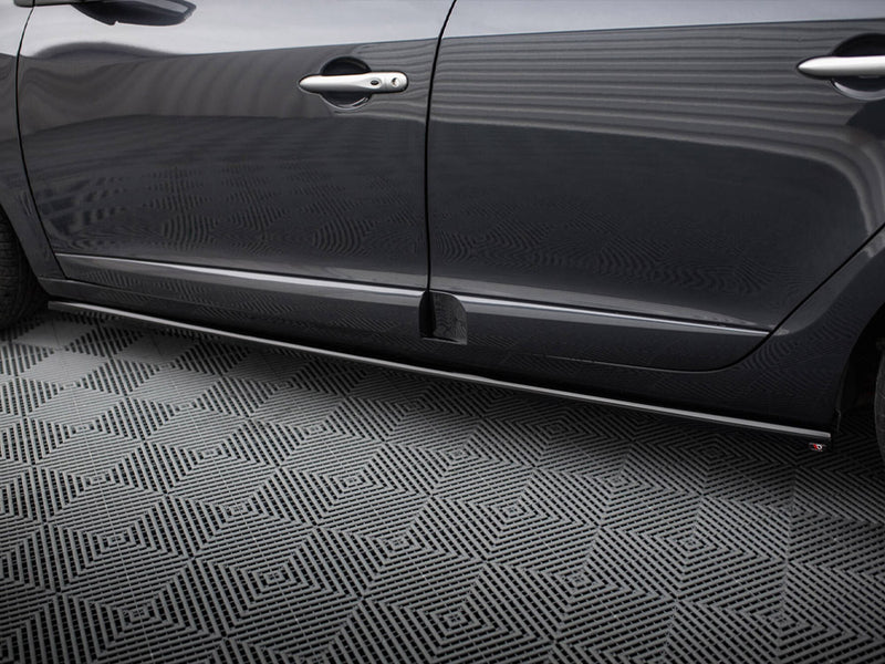 Maxton Design Side Skirts Diffusers Renault Megane GT Mk3 Facelift