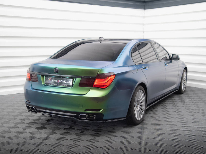Maxton Design Central Rear Splitter (Vertical Bars) BMW 7 F01