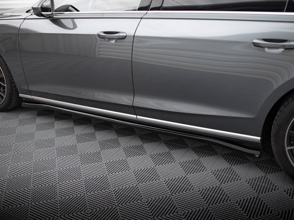 Maxton Design Side Skirts Diffusers Audi A8 D5