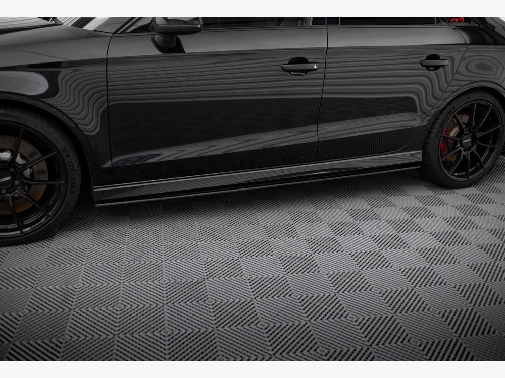 Maxton Design Street PRO Side Skirts Diffusers Audi RS3 Sedan 8V Facelift