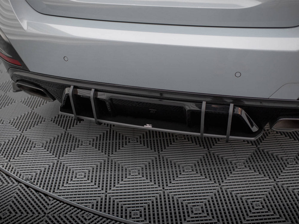 Maxton Design Street PRO Rear Diffuser BMW 4 Gran Coupe M440i G26
