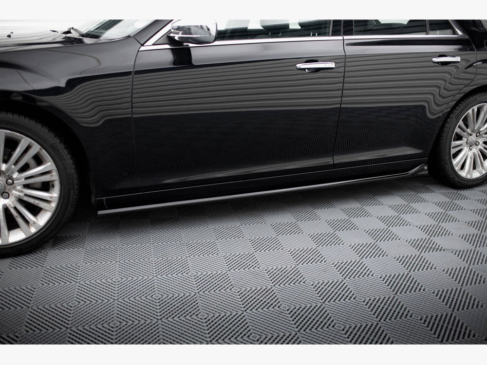 Maxton Design Side Skirts Diffusers Chrysler 300 Mk2