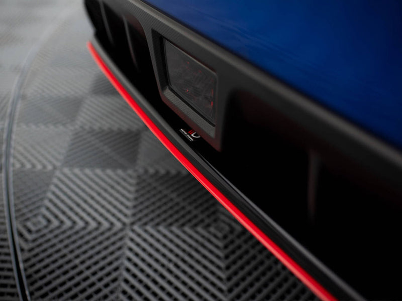 Maxton Design Central Rear Splitter V.2 Subaru WRX STI