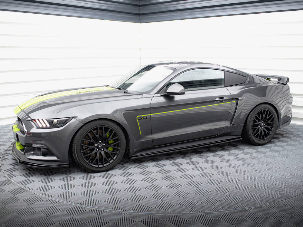 Maxton Design Side Skirts Diffusers Ford Mustang GT Mk6