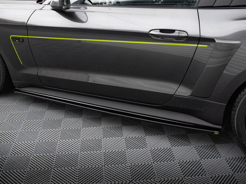 Maxton Design Side Skirts Diffusers Ford Mustang GT Mk6