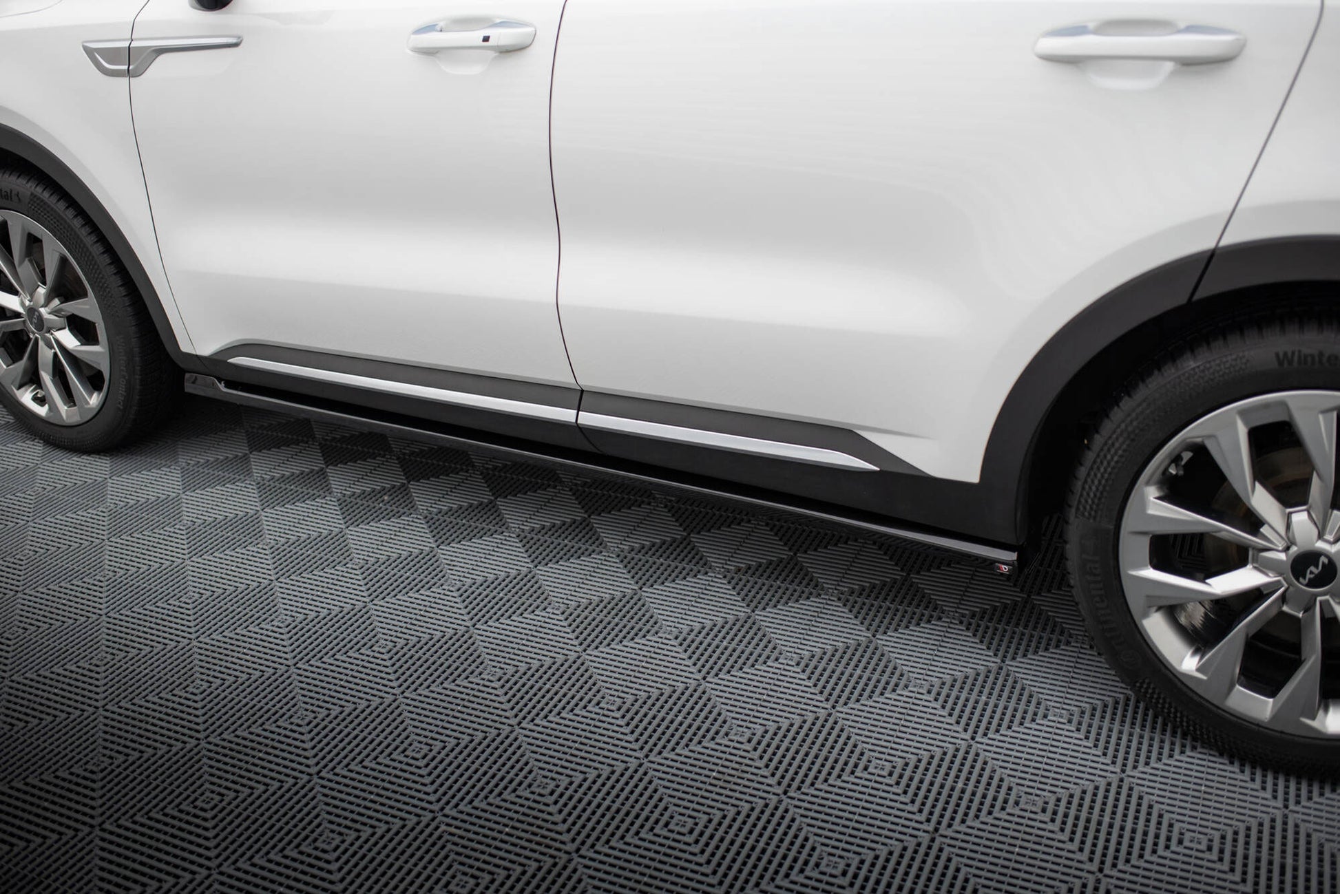 Maxton Design Side Skirts Diffusers Kia Sorento Mk4