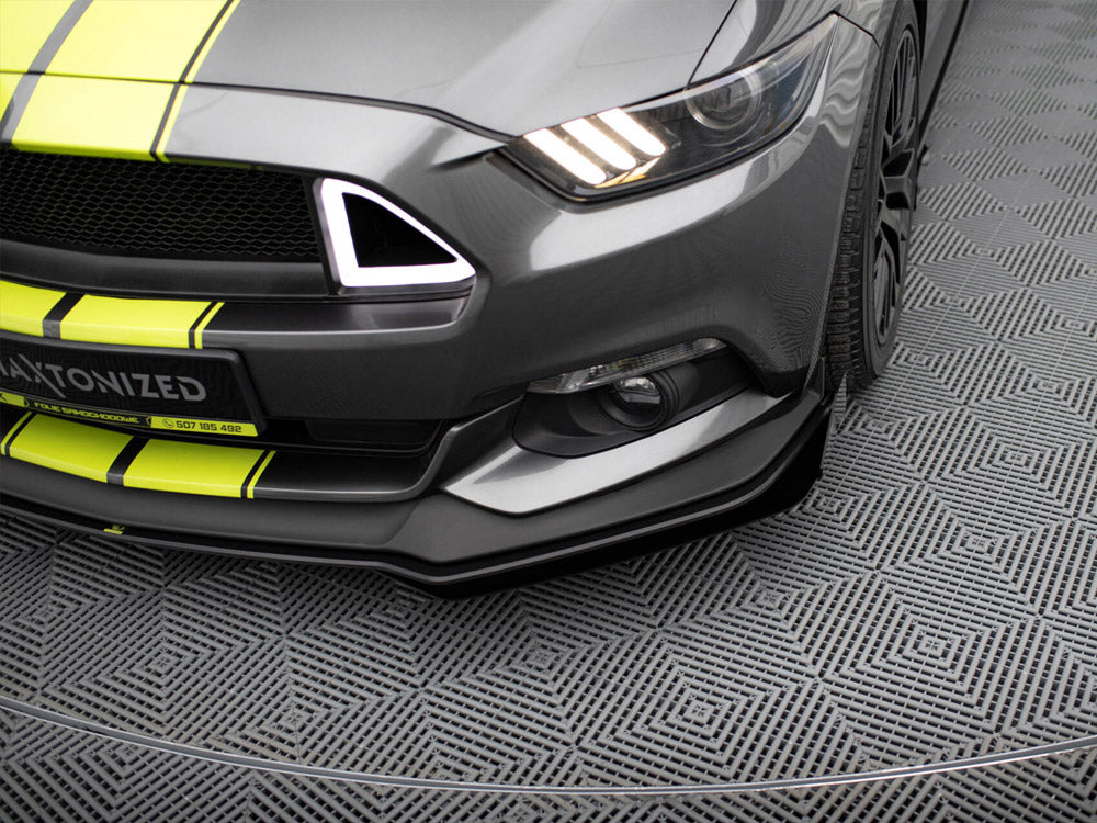 Maxton Design Street PRO Front Splitter + Flaps Ford Mustang GT Mk6 - Black-Red + Gloss Flaps