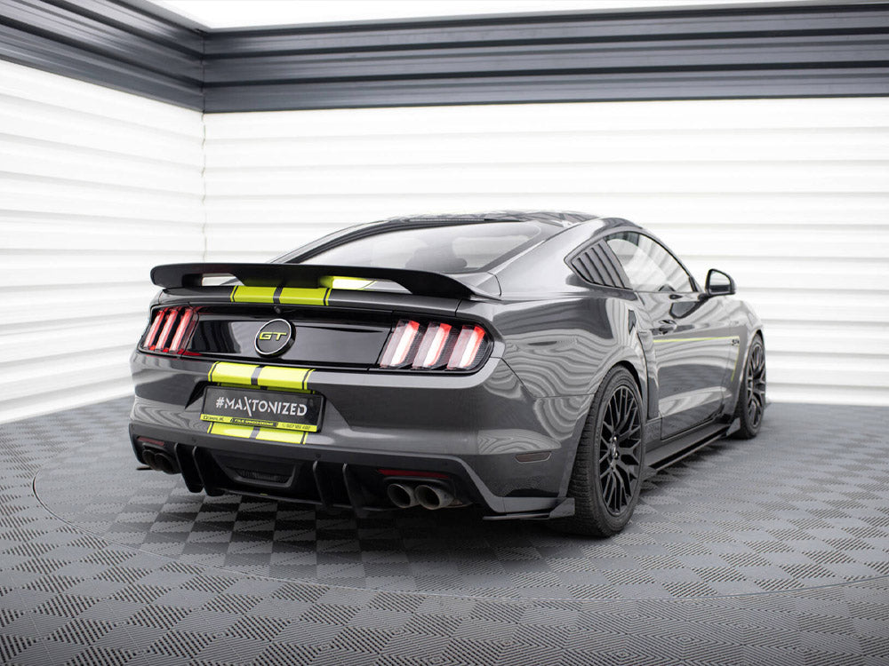 Maxton Design Street Pro Rear Side Splitters + Flaps Ford Mustang GT Mk6