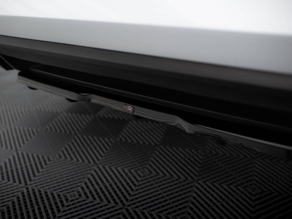 Maxton Design Central Rear Splitter (Vertical Bars) Skoda Kodiaq RS - Carbon Look