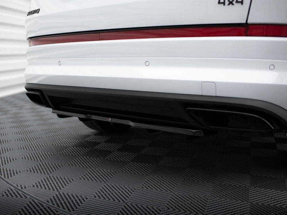 Maxton Design Central Rear Splitter (Vertical Bars) Skoda Kodiaq RS - Carbon Look