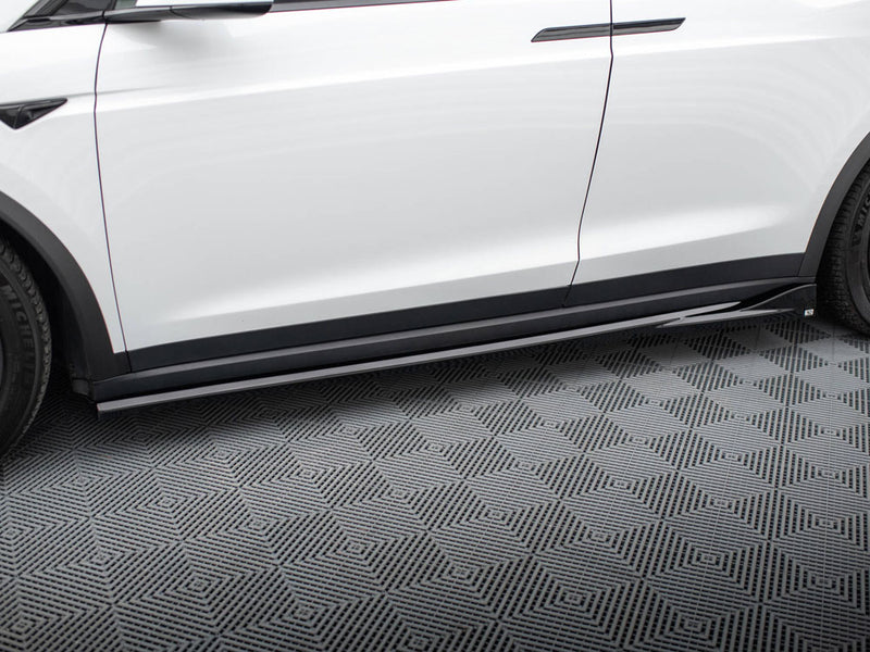 Maxton Design Side Skirts Diffusers Tesla Model X Mk1 Facelift