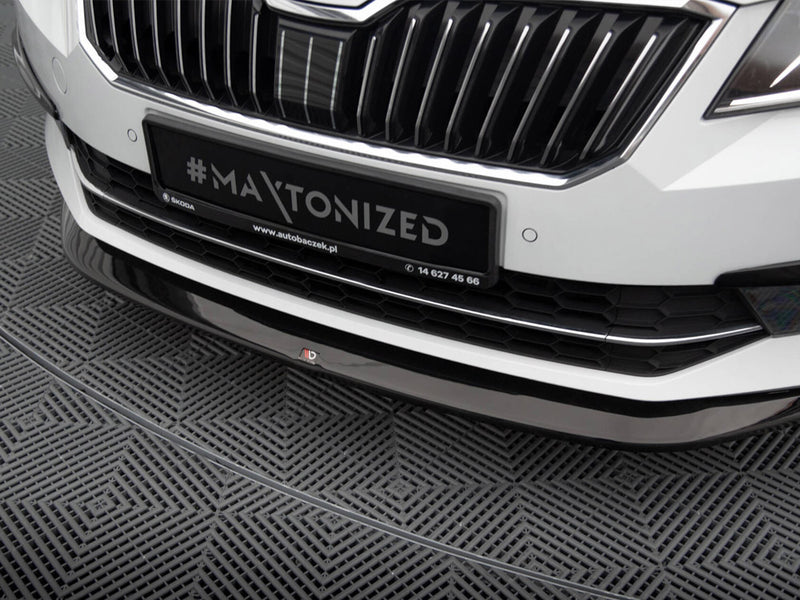 Maxton Design Front Splitter V.1 Skoda Superb Mk3 - Carbon Look