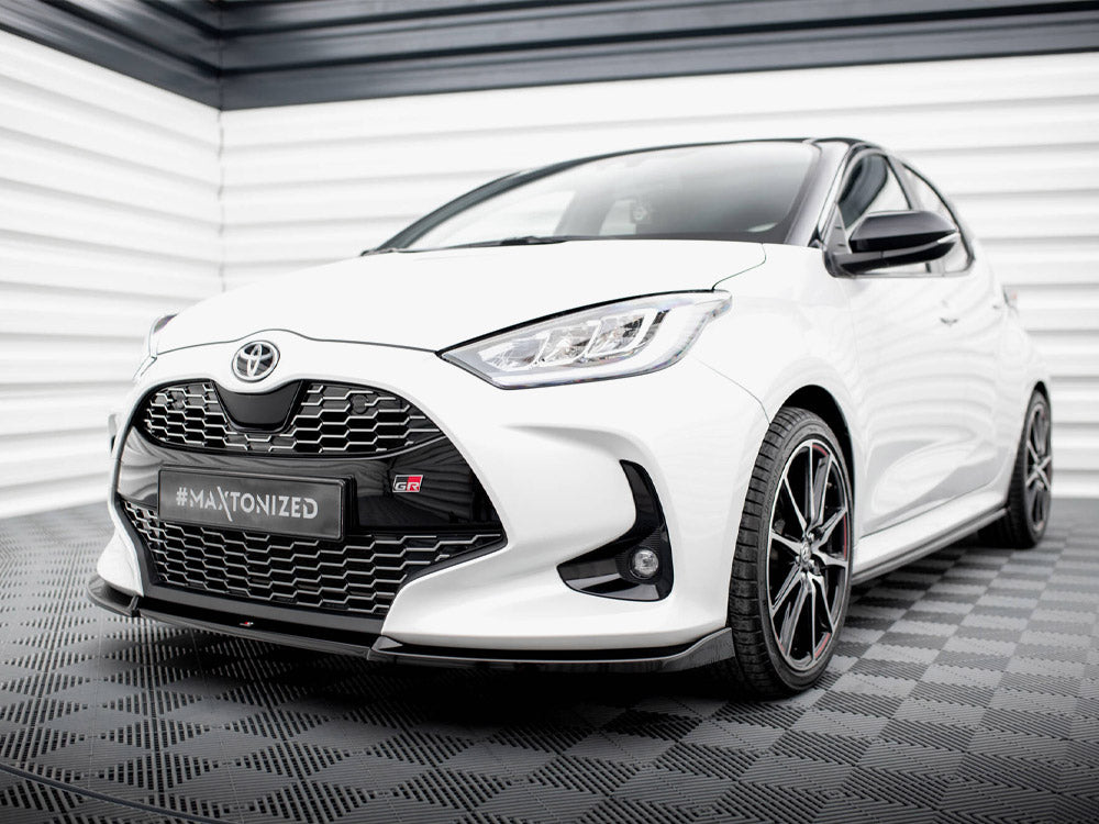 Maxton Design Front Splitter V.3 Toyota Yaris Mk4