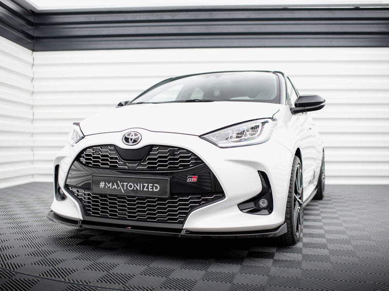 Maxton Design Front Splitter V.3 Toyota Yaris Mk4