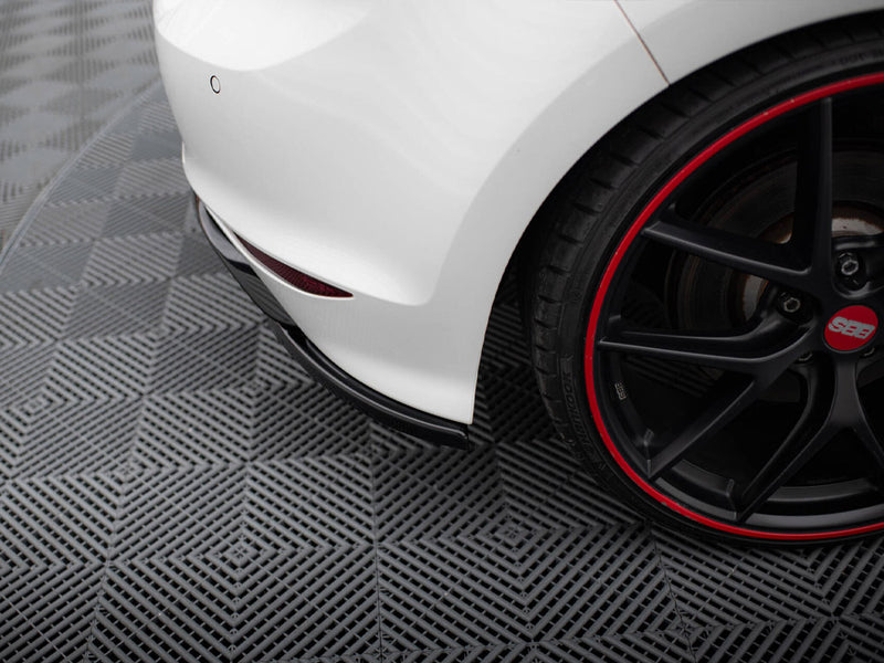 Maxton Design Rear Side Splitters V.1 VW Golf R / R-Line Mk7 - Carbon Look