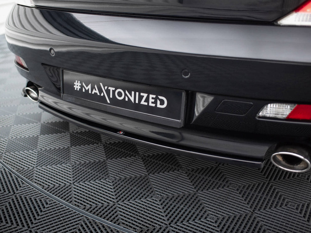 Maxton Design Central Rear Splitter (Vertical Bars) BMW 6 Coupe / Cabrio E63 / E64