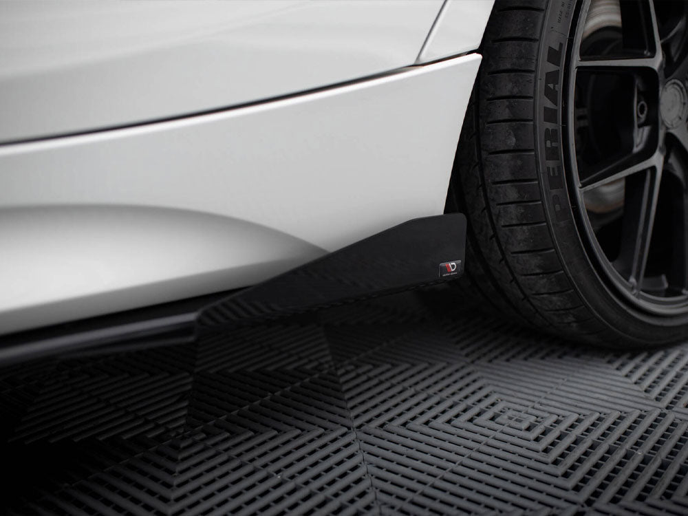 Maxton Design Street PRO Side Skirts Diffusers V.2 + Flaps BMW 1 F20 M135i / M140i / M-Pack
