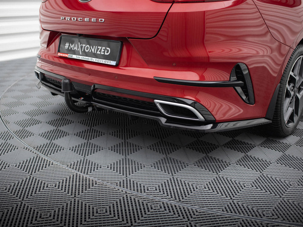 Maxton Design Central Rear Splitter (Vertical Bars) Kia ProCeed GT-Line Mk1
