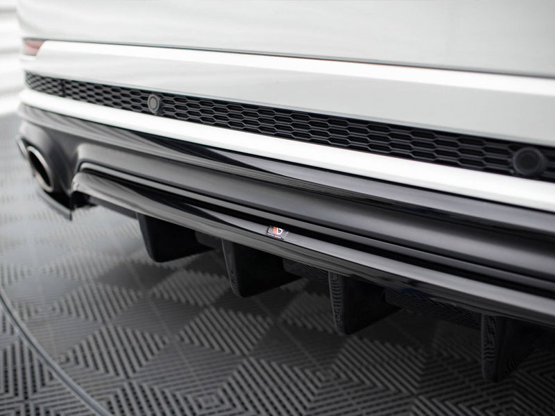 Maxton Design Central Rear Splitter (Vertical Bars) V.2 Audi SQ8 Mk1