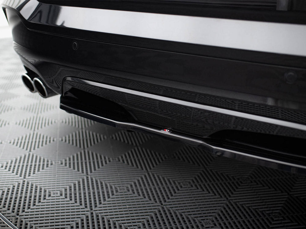 Maxton Design Central Rear Splitter (Vertical Bars) BMW X4 M-Pack