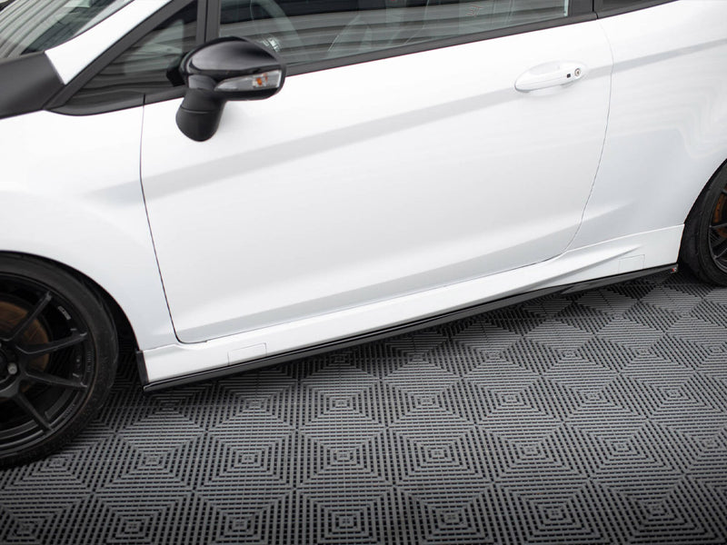 Maxton Design Side Skirts Diffusers V.4 Ford Fiesta ST / ST-Line Mk7