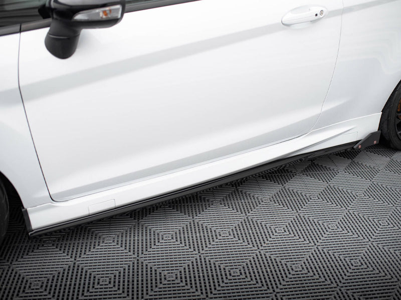 Maxton Design Side Skirts Diffusers V.4 + Flaps Ford Fiesta ST / ST-Line Mk7
