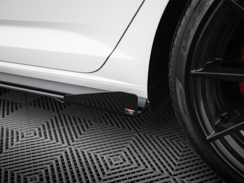 Maxton Design Side Flaps Volkswagen Jetta GLI Mk7
