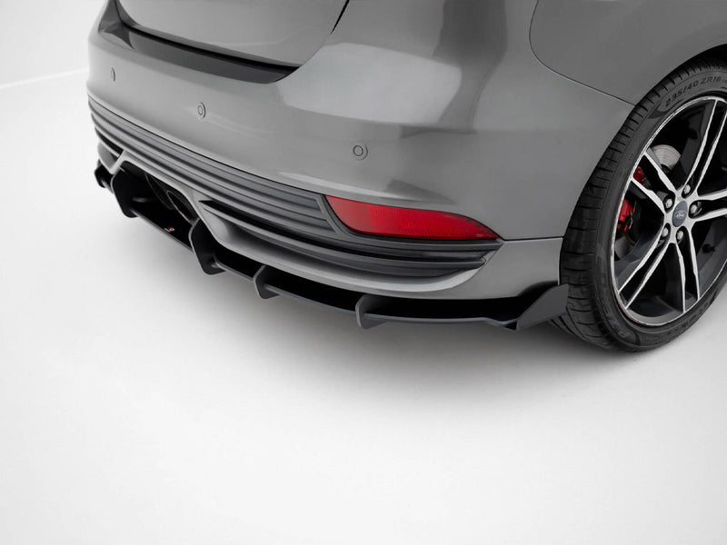 Maxton Design Street PRO Rear Diffuser + Flaps Ford Focus ST Mk3 Facelift