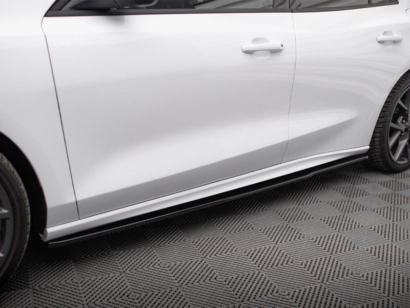 Maxton Design Side Skirts Diffusers V.3 Ford Focus ST / ST-Line Mk4 Facelift